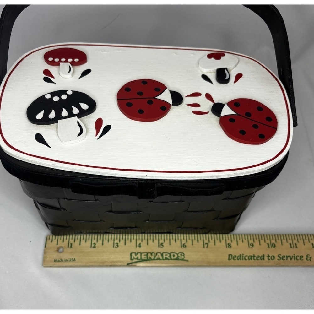Mushroom & Ladybug Caro Nan Like* Basket Purse 1970's Fabric Lined Cottage core - Picture 8 of 9